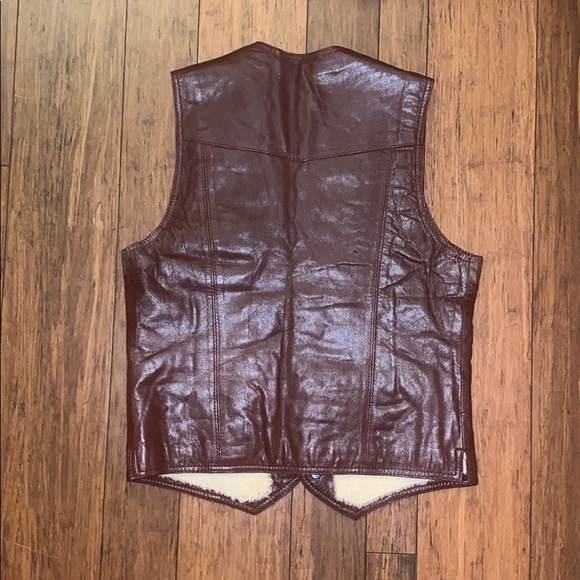 Amazing vintage vest, leather size small - Picture 4 of 4